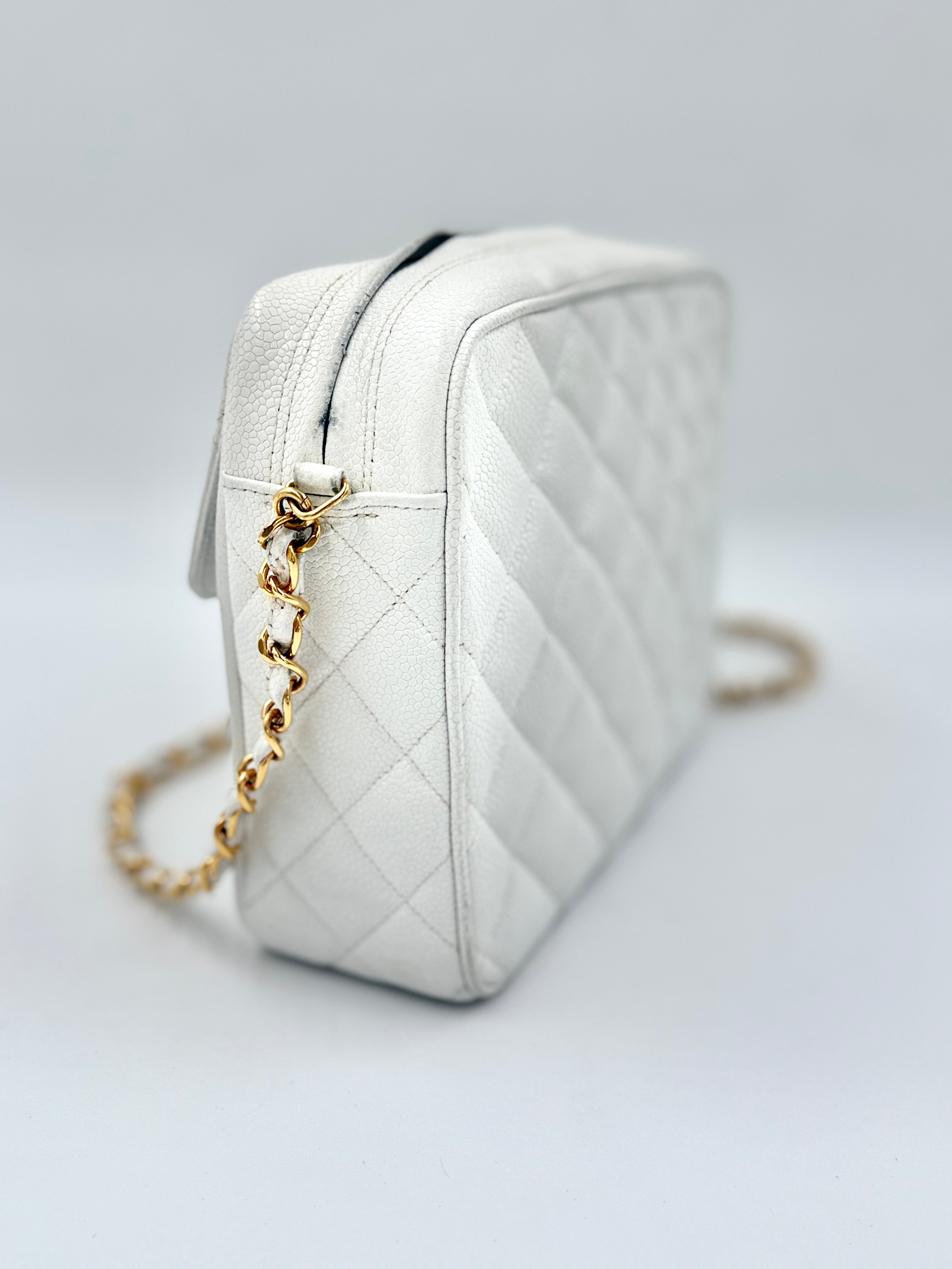 Chanel Matelasse Chain Shoulder Bag - White Caviar Leather Gold Hardware - Pre Owned Authentic
