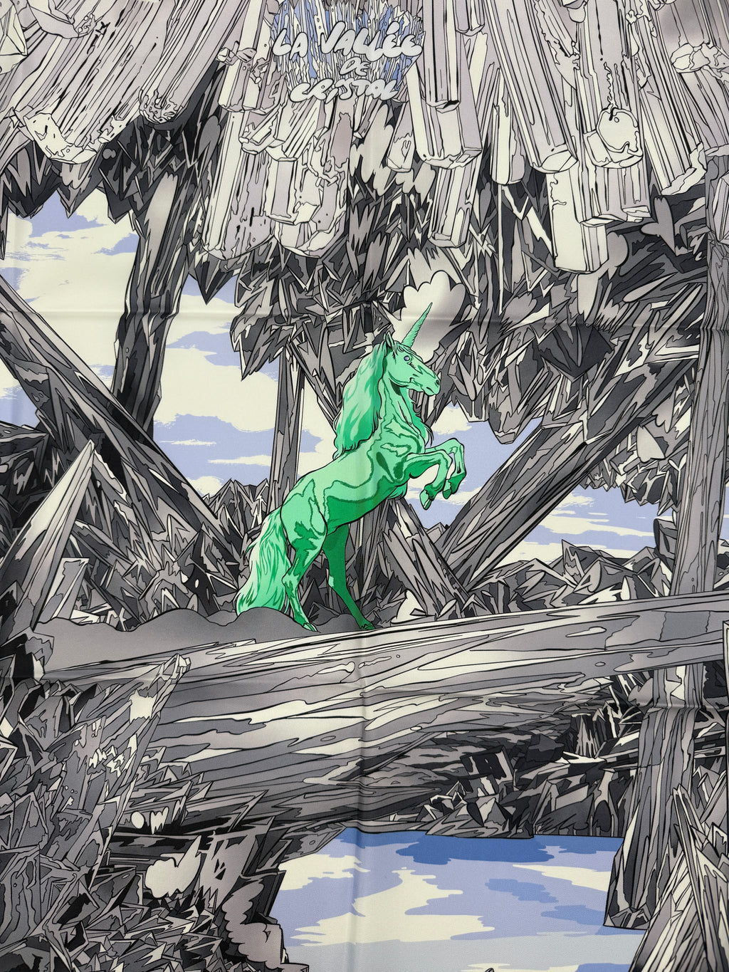 New With Tags Hermès Silk Twill Scarf "La Vallée de Cristal" Unicorn Gray - Authenticated